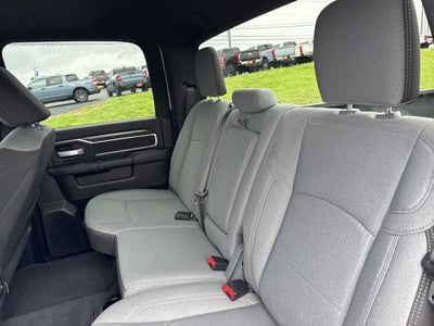 2024 RAM 3500 Big Horn Crew Cab 4x4 8' Box