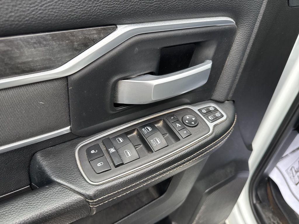 2024 RAM 3500 Big Horn Crew Cab 4x4 8' Box