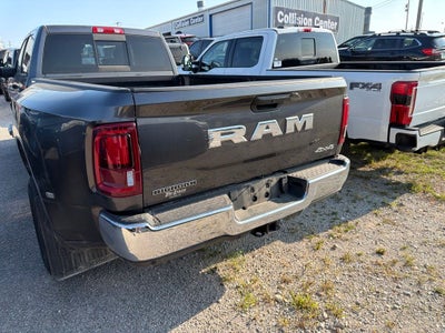 2025 RAM 3500 Big Horn Crew Cab 4x4 8' Box