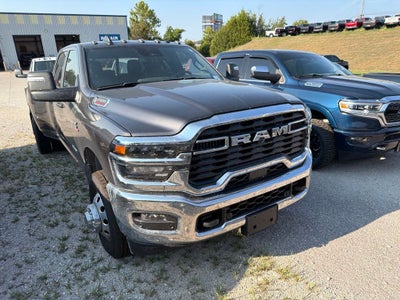 2025 RAM 3500 Big Horn Crew Cab 4x4 8' Box