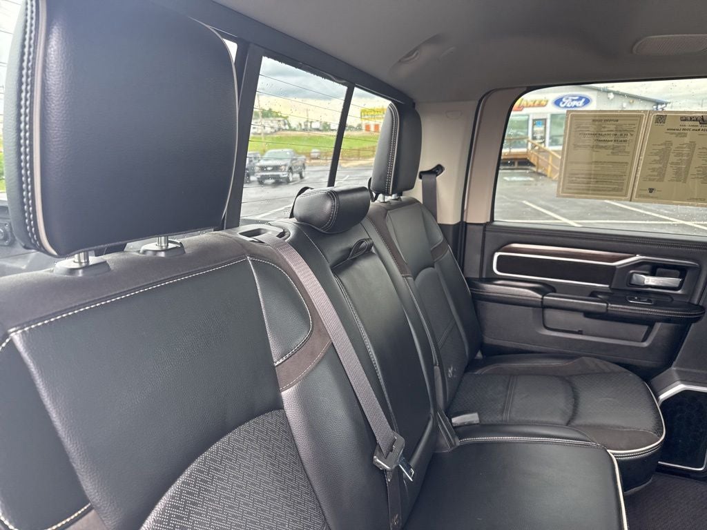 2024 RAM 3500 Laramie Crew Cab 4x4 8' Box