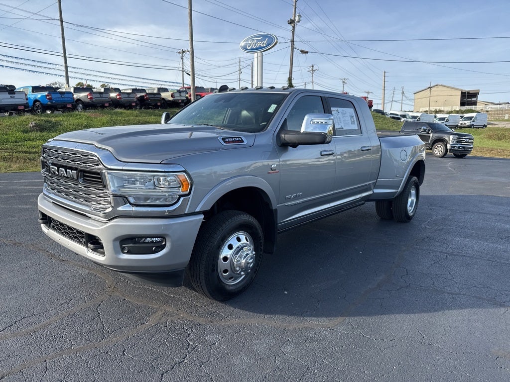 2024 RAM 3500 Limited Mega Cab 4x4 6'4' Box