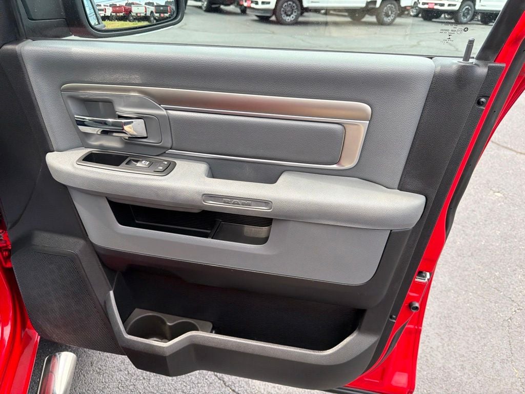 2016 RAM 1500 Big Horn