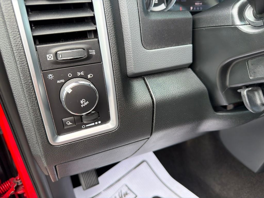 2016 RAM 1500 Big Horn