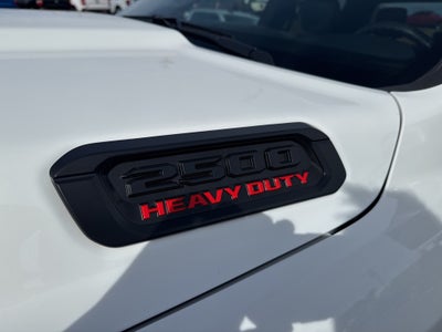 2024 RAM 2500 Tradesman Crew Cab 4x4 6'4' Box