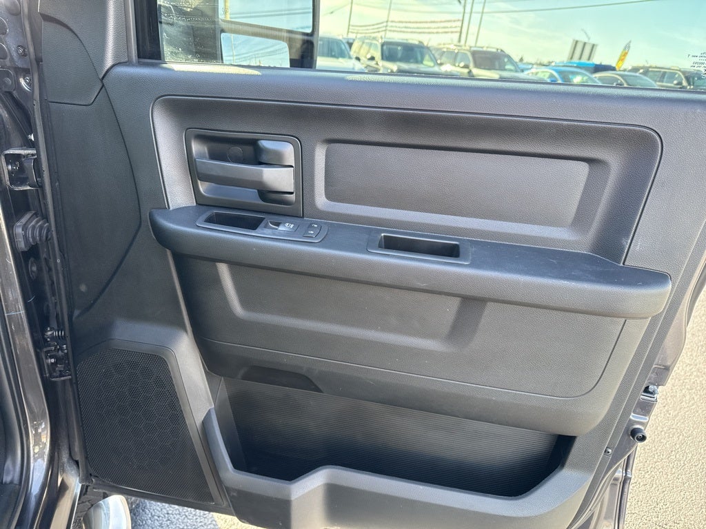 2024 RAM 2500 Tradesman Crew Cab 4x4 6'4' Box