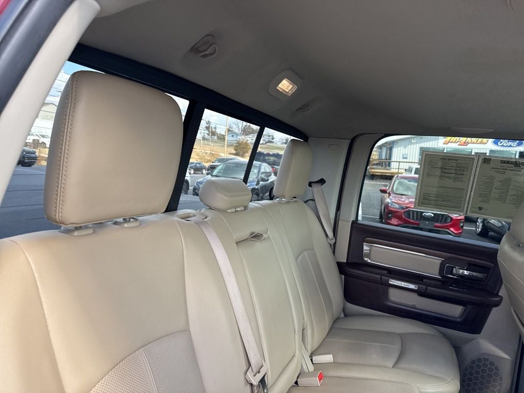 2018 RAM 2500 Laramie Crew Cab 4x4 6'4' Box