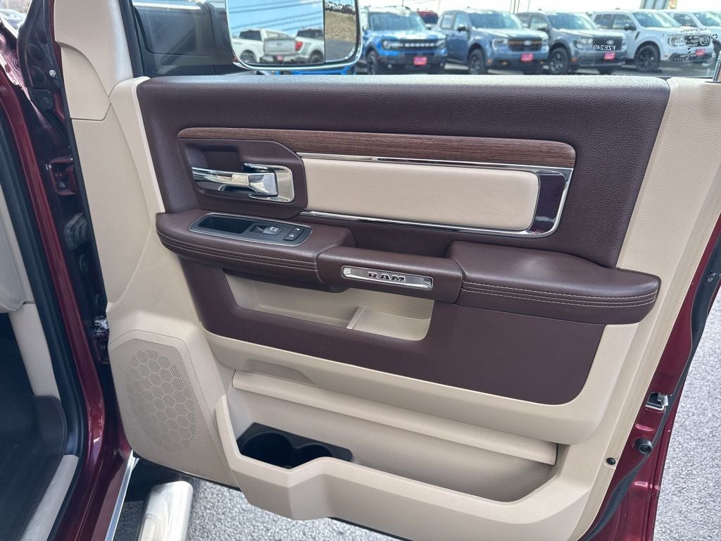 2018 RAM 2500 Laramie Crew Cab 4x4 6'4' Box