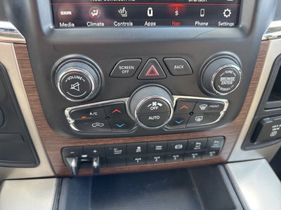 2018 RAM 2500 Laramie Crew Cab 4x4 6'4' Box