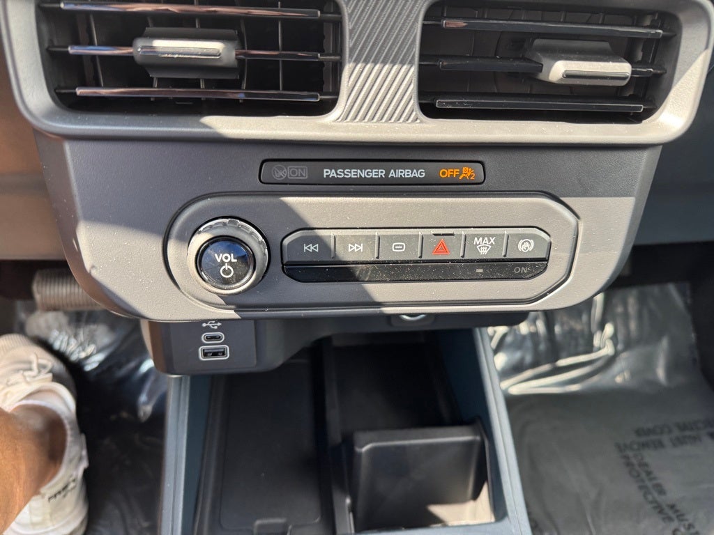 2025 Ford Maverick XL