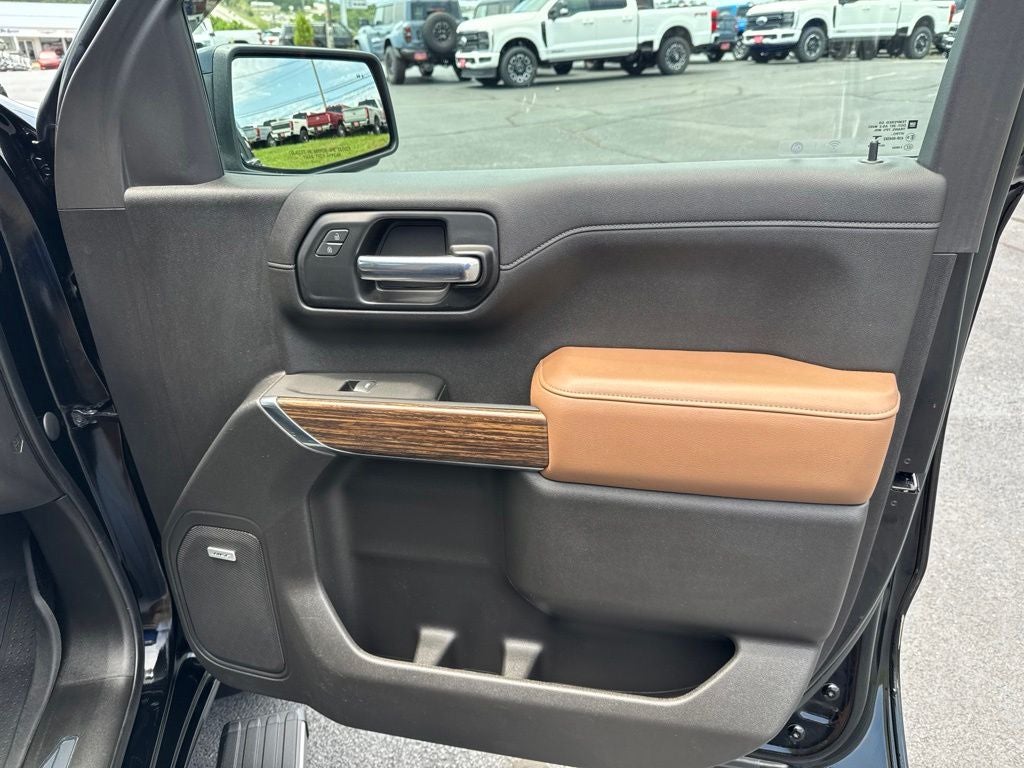 2022 Chevrolet Silverado 1500 LTD 4WD Crew Cab Short Bed High Country