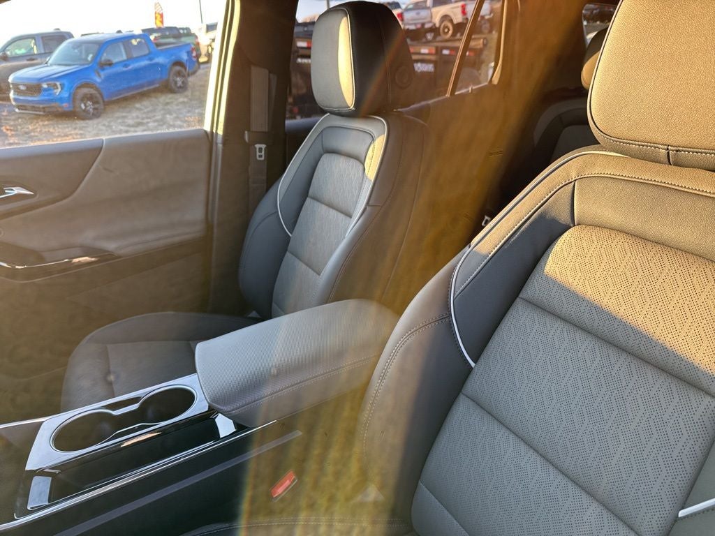 2025 Chevrolet Equinox FWD LT