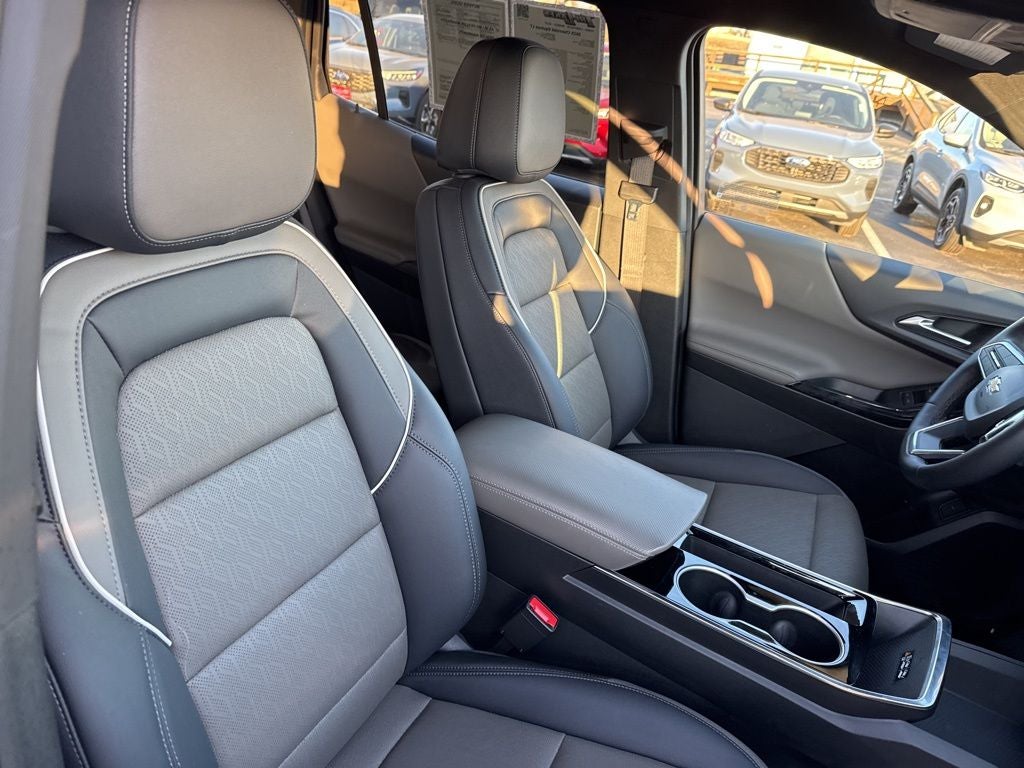 2025 Chevrolet Equinox FWD LT