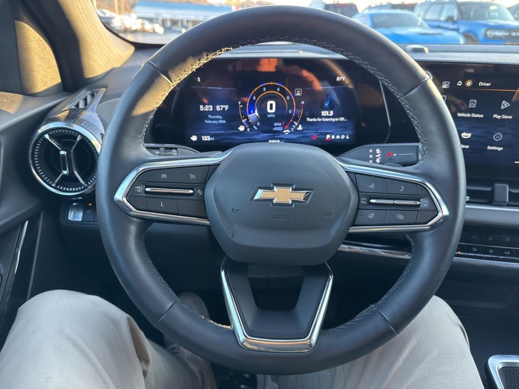 2025 Chevrolet Equinox FWD LT