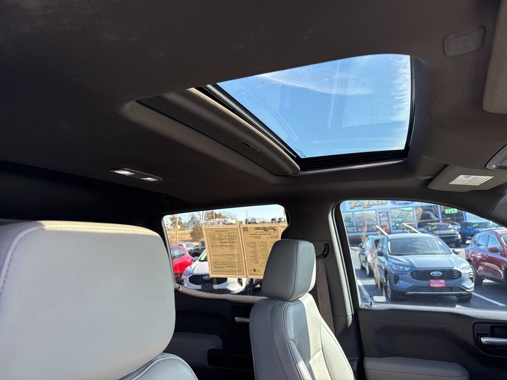 2021 GMC Sierra 1500 4WD Crew Cab Standard Box SLT