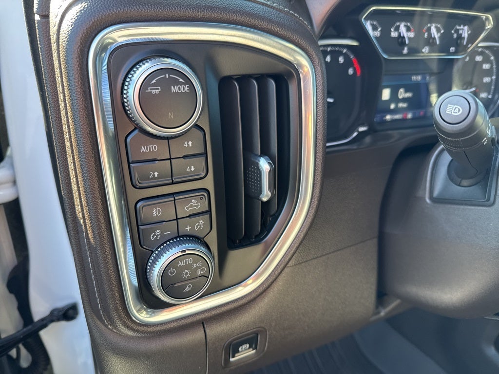 2021 GMC Sierra 1500 4WD Crew Cab Standard Box SLT