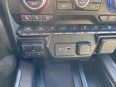 2021 GMC Sierra 1500 4WD Crew Cab Standard Box SLT