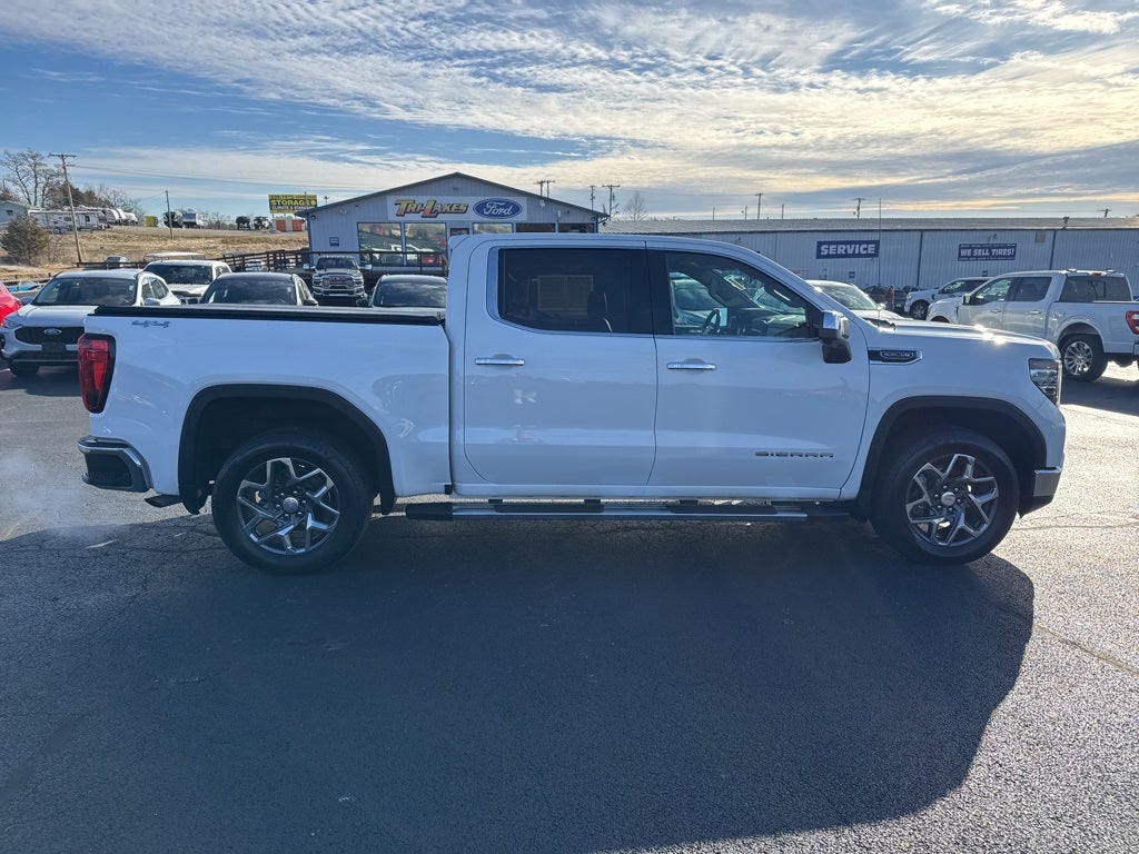 2025 GMC Sierra 1500 4WD Crew Cab Short Box SLT