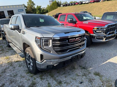2023 GMC Sierra 1500 4WD Crew Cab Short Box SLT