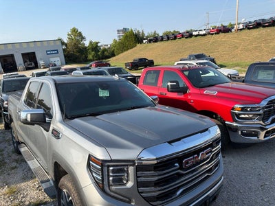 2023 GMC Sierra 1500 4WD Crew Cab Short Box SLT