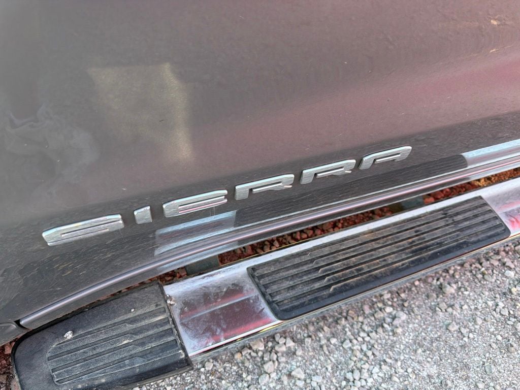 2023 GMC Sierra 1500 4WD Crew Cab Short Box SLT