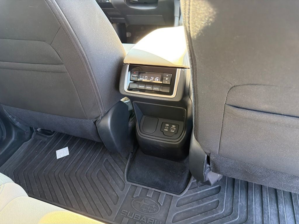 2024 Subaru Ascent Premium 8-Passenger