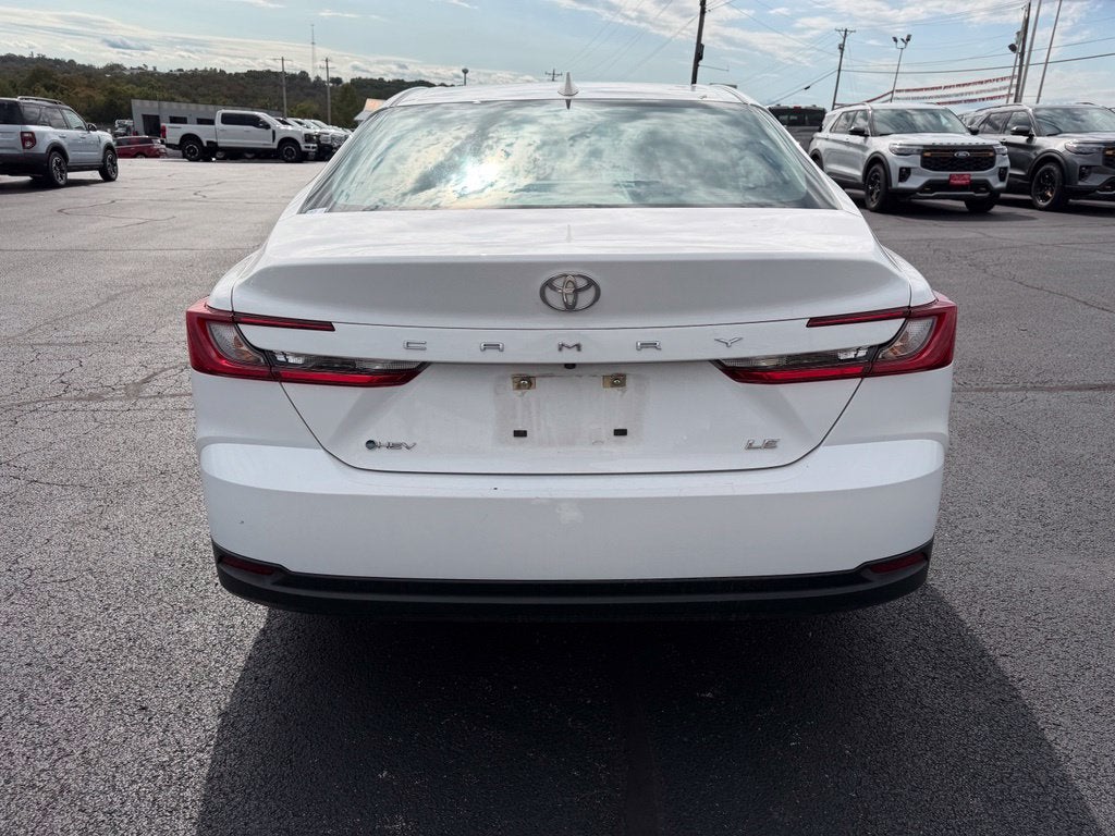 2025 Toyota Camry LE