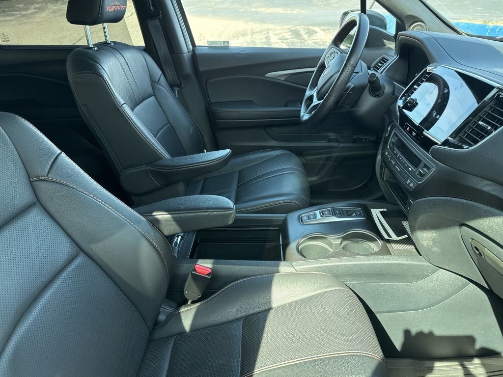 2023 Honda Passport AWD TrailSport