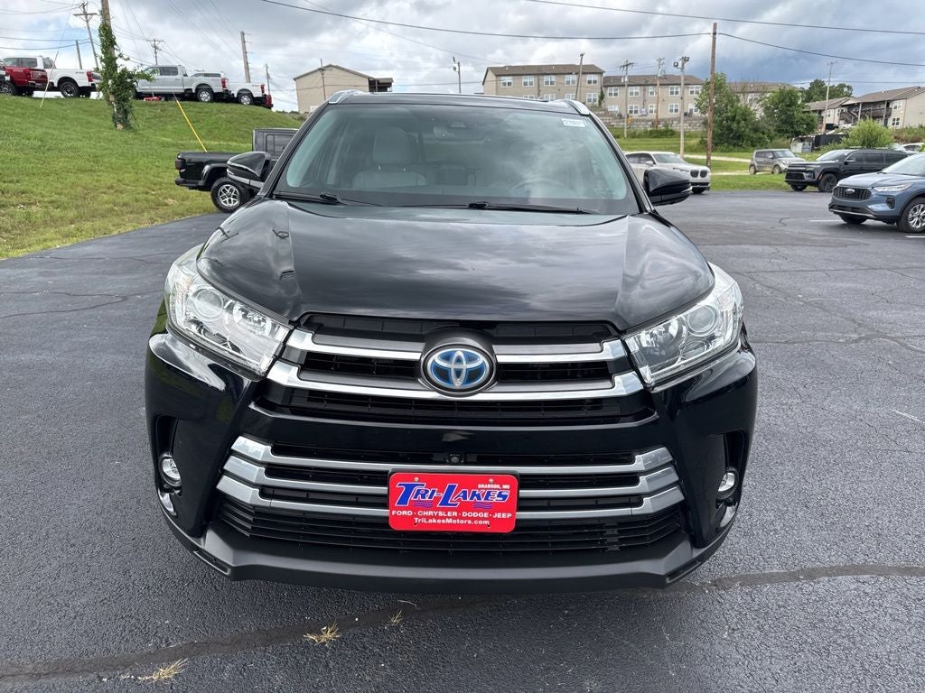 2019 Toyota Highlander Hybrid Limited Platinum