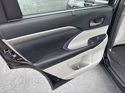 2019 Toyota Highlander Hybrid Limited Platinum