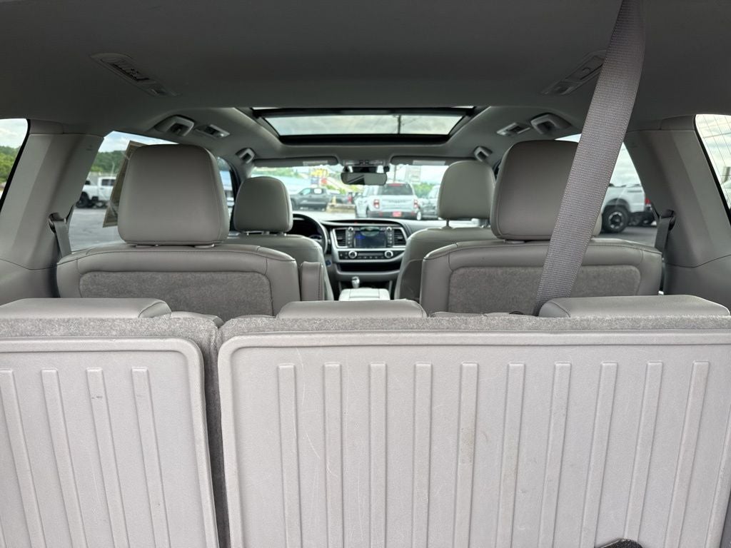 2019 Toyota Highlander Hybrid Limited Platinum