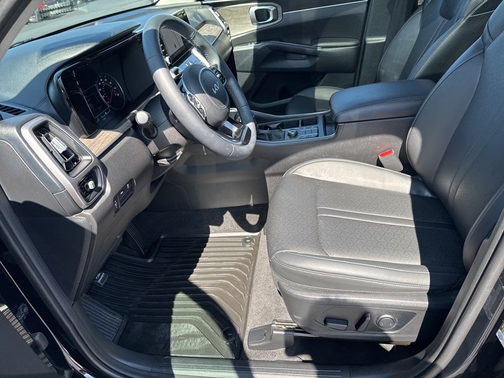 2023 Kia Sorento X-Line S