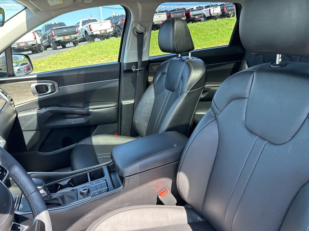 2023 Kia Sorento X-Line S