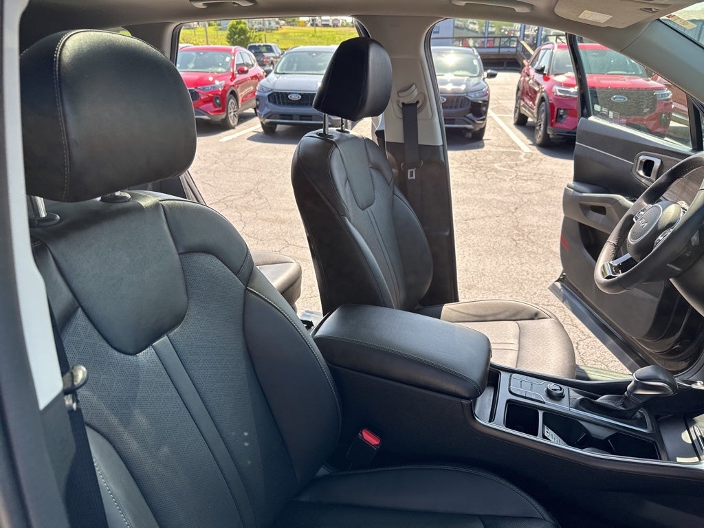 2023 Kia Sorento X-Line S