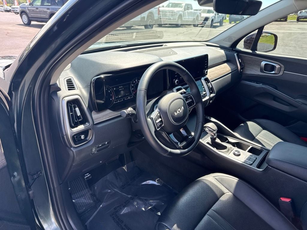 2023 Kia Sorento X-Line S