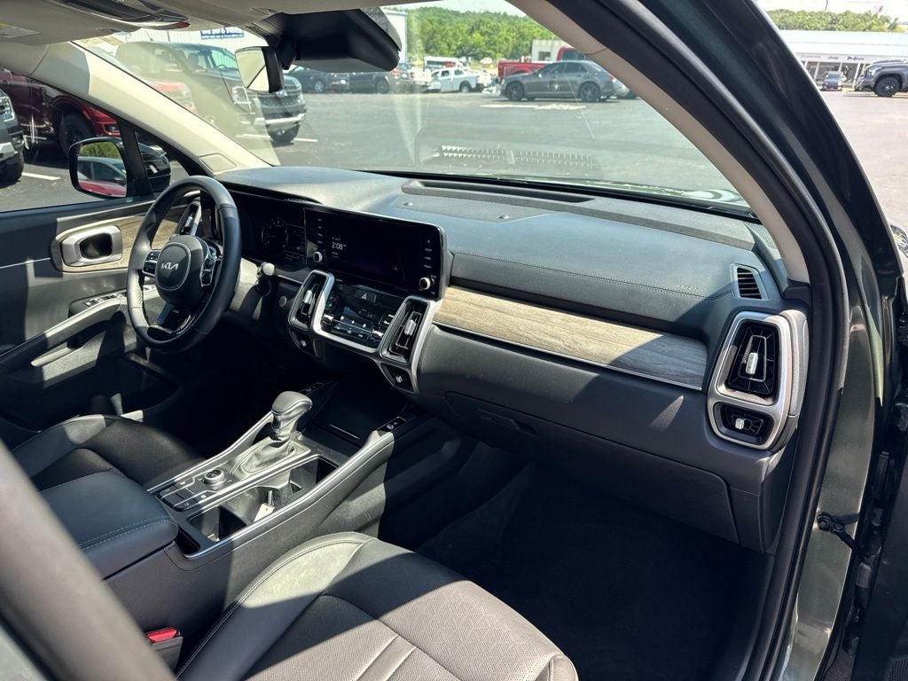 2023 Kia Sorento X-Line S