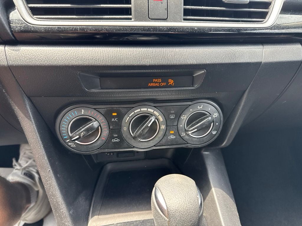 2016 Mazda Mazda3 i Sport