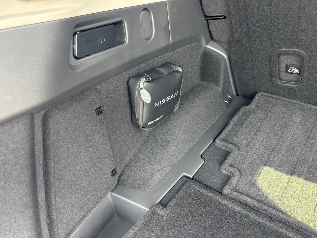 2025 Nissan Rogue Platinum FWD