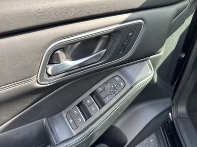 2025 Nissan Rogue Platinum FWD