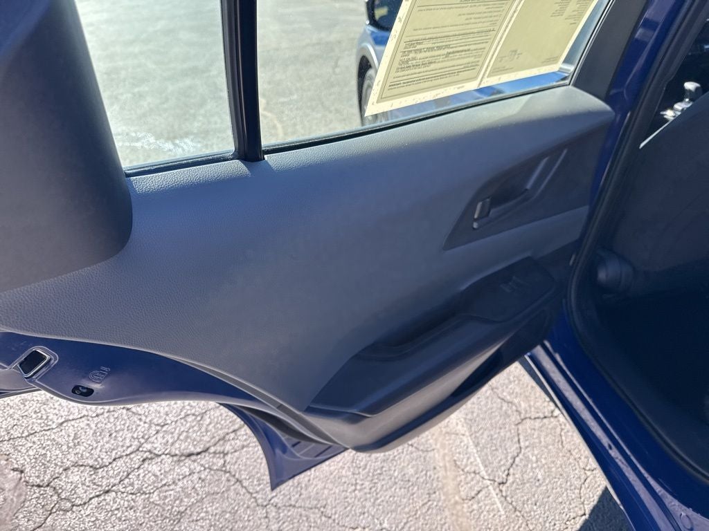 2025 Toyota Prius LE