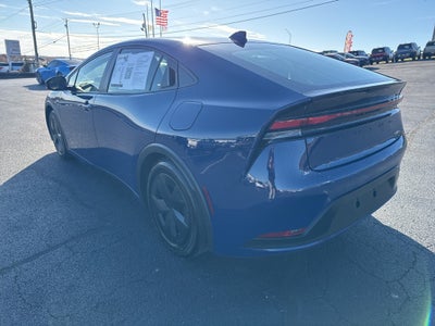 2025 Toyota Prius LE