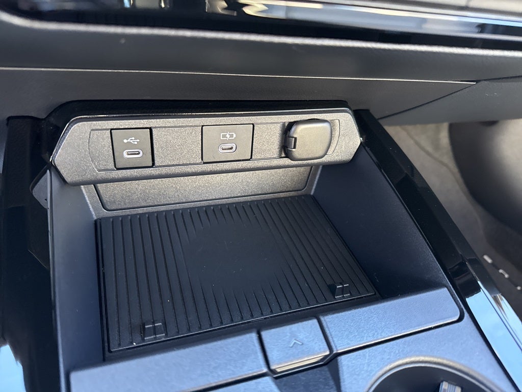 2023 Toyota Prius Limited