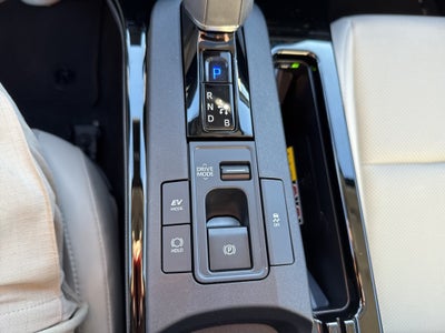 2023 Toyota Prius Limited