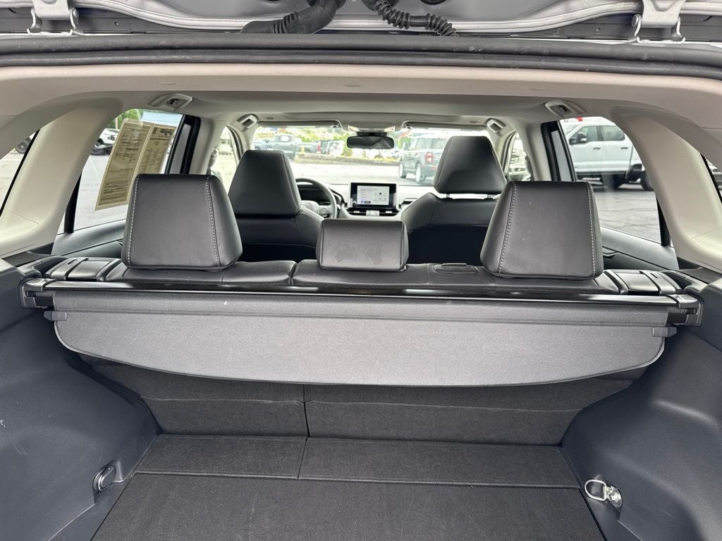 2025 Toyota RAV4 Hybrid XLE Premium