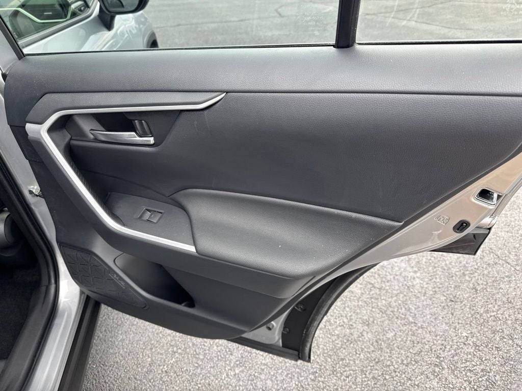 2025 Toyota RAV4 Hybrid XLE Premium