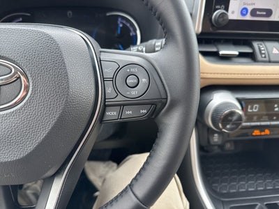 2025 Toyota RAV4 Hybrid XLE Premium