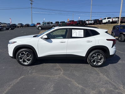 2025 Chevrolet Trax FWD LT