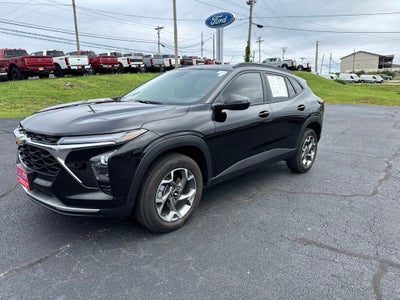 2025 Chevrolet Trax FWD LT