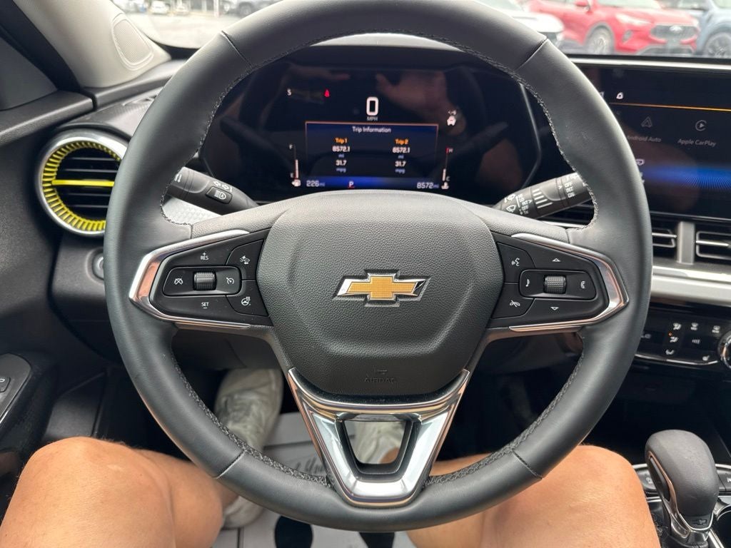 2025 Chevrolet Trax FWD LT