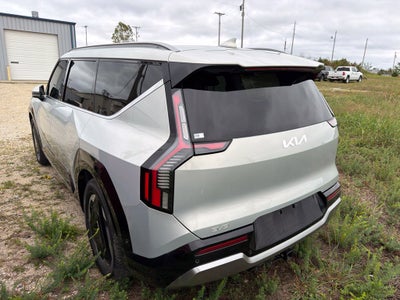 2024 Kia EV9 Land